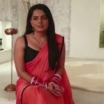 Ruhi Chaturvedi Instagram - Aapkay liye Bebaakee kya hai ???? To find out the real meaning of #Bebaakee, lets wait for 6pm to find out! @altbalaji @zee5premium @ektarkapoor @altbalaji @zee5premium @therealkushaltandon @karanjotwani @Jyot10 @balajitelefilmslimited @chloejferns @Jaya_misra @Muzzudesai @rittichopra @kanupriya.agarwal02 @bhavyabhawan07 @shadabpeshimam @anil.katke @ketansgupta @vic41173 @anusoru