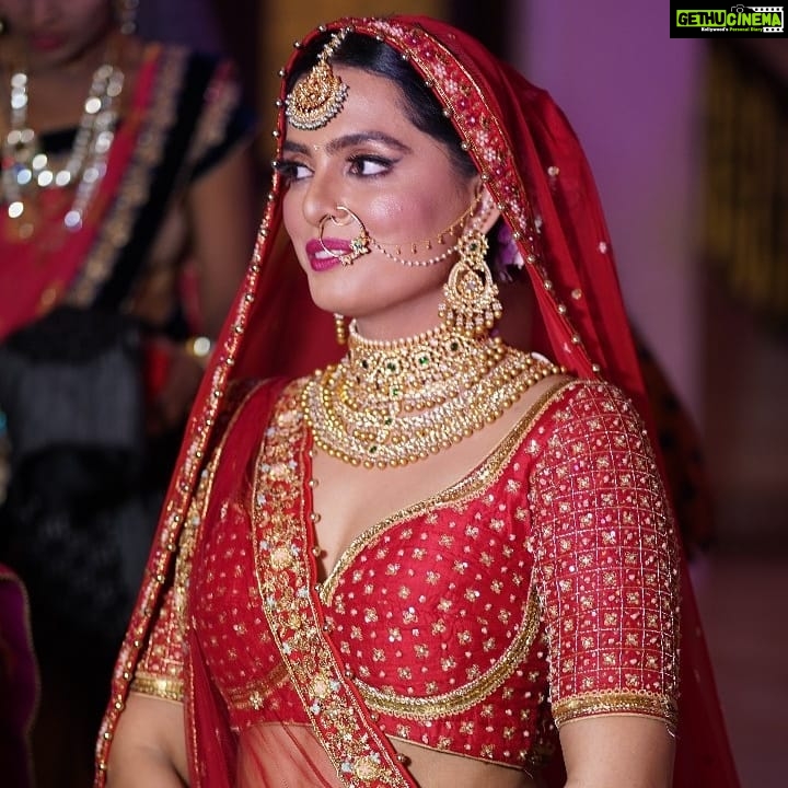 Ruhi Chaturvedi - 50K Likes - Most Liked Instagram Photos