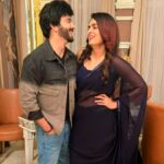 Ruhi Chaturvedi Instagram - Tu jo rootha toh kaun hansega Tu jo chhuta toh kaun rahega Tu chup hai toh yeh darr lagta hai Apna mujhko ko ab kaun kahega Tu hi wajah Tere bina bewajah bekar hoon main Tera yaar hoon main Tera yaar hoon main . . . . #tumeradosthaimera