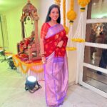 Rupali Ganguly Instagram - Ketaki aur Rushad ki shaadi ki photos ❤️ #nofilter #noedit #marriage #happy #instagood #rupaliganguly #2023 #wedding #goodvibes #blessed #gratitude #jaimatadi #jaimahakal Styledby: @stylebysugandhasood @teamsugandhasood Outfit: @narayaniweavesbyramya @rajan.shahi.543 @deepa.shahi.1428 @mehulnisar @jaswirkaur @ektasaraiyamehta @kedaraashish