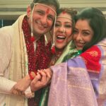 Rupali Ganguly Instagram - Ho gayi shaaaadddiiiiii ❤️❤️❤️❤️❤️❤️❤️❤️❤️❤️❤️❤️❤️🧿🧿🧿 #ketakirushaad #love #marriage #instagood #rupaliganguly #anupamaa #2023 #happy #friends #jaimatadi #jaimahakal
