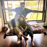 Rupali Ganguly Instagram – Sunday – Familia day ! Holidays r the days to make memories ❣️
Such precious time with my boys ❤️
Thank u @anchaviyo for being such fantastic hosts – for being the place where we want to run to every chhutti 😍 
Sunday – Ashrup day 😍

@zuperhotels @anchaviyo 
#instagood #familia #dayoff #blessed #gratitude #nomakeup #nofilter #love #circleoflove #instagood #jaimatadi #jaimahakal 
@ashwinkverma

Stylist – @roshni0819
Outfit –  @poshaffair.co x @viralmantra