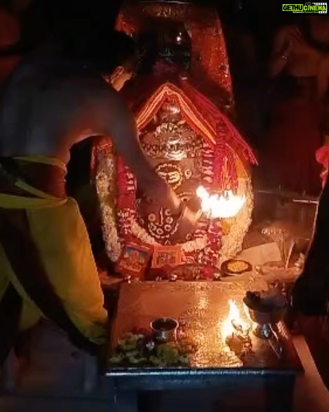 Rupali Ganguly Instagram - Jai MAHAKAAL 🙏🏻🙏🏻🙏🏻 Gratitude 🙏🏻 Gratitude 🙏🏻 Gratitude 🙏🏻 @ddheeraj_d_dev thank u for the bhavya darshan and bhasm aarti 🙏🏻🙏🏻 #mahakal #mahadev #blessed #gratitude #feelingblessed #instagood #ujjain #rupaliganguly #anupamaa #jaimatadi #jaimahakal