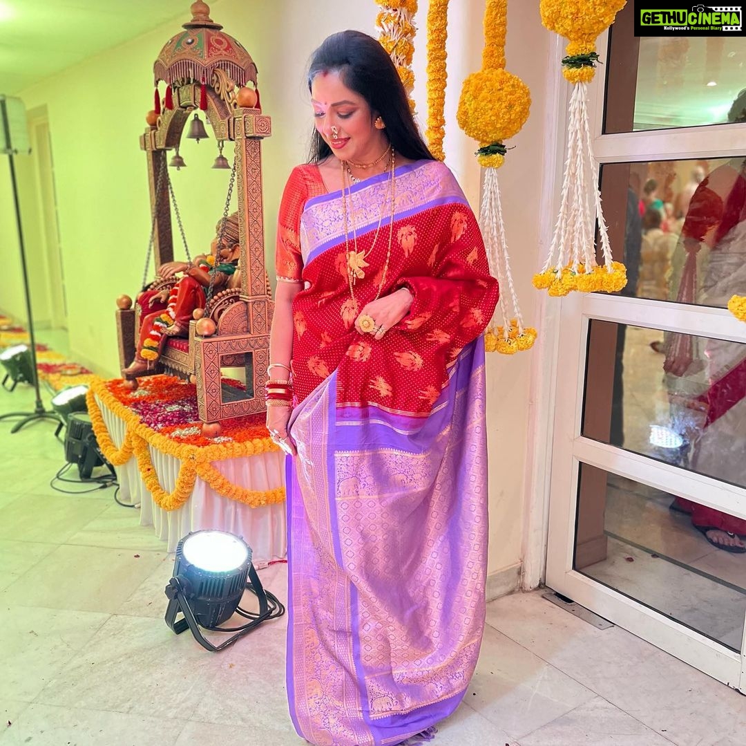 Rupali Ganguly Instagram - Ketaki aur Rushad ki shaadi ki photos ❤️ #nofilter #noedit #marriage #happy #instagood #rupaliganguly #2023 #wedding #goodvibes #blessed #gratitude #jaimatadi #jaimahakal Styledby: @stylebysugandhasood @teamsugandhasood Outfit: @narayaniweavesbyramya @rajan.shahi.543 @deepa.shahi.1428 @mehulnisar @jaswirkaur @ektasaraiyamehta @kedaraashish