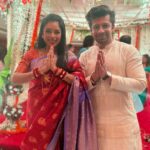 Rupali Ganguly Instagram - Ketaki aur Rushad ki shaadi ki photos ❤️ #nofilter #noedit #marriage #happy #instagood #rupaliganguly #2023 #wedding #goodvibes #blessed #gratitude #jaimatadi #jaimahakal Styledby: @stylebysugandhasood @teamsugandhasood Outfit: @narayaniweavesbyramya @rajan.shahi.543 @deepa.shahi.1428 @mehulnisar @jaswirkaur @ektasaraiyamehta @kedaraashish