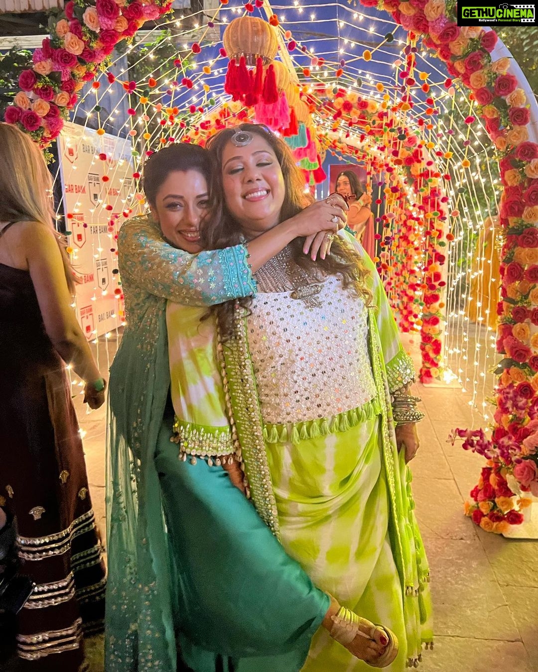 Rupali Ganguly Instagram - I love both so much ❤️ Mrs and Mr Walawalakar-Rana wish u both a lifetime of love and happiness ❤️❤️❤️ #ketakirushaad #marriage #2023 #happiness #blessed #rupaliganguly #anupamaa #jaimatadi #jaimahakal #instagood #instagram