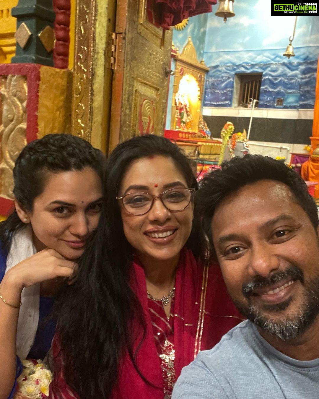 Rupali Ganguly Instagram - Har Har Mahadev ππ»ππ»ππ» Jai Shree MAHAKAAL ππ»ππ»ππ» The Bholebaba Brigade π₯°π₯°π₯° #mahashivratri #mahadev #rupaliganguly #vijayganguly #instagoodd #prayers #blessings #blessed #geatitude #nofilter #noedit #jaimatadi #jaimahakal @vijayganguly β€οΈ @akankshagkhanna β€οΈ π @navgauriboutique ππ»