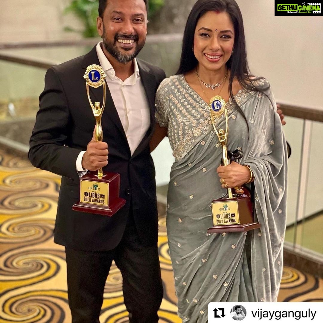 Rupali Ganguly Instagram - Thank you mere talented bhai! ❤️ . #Repost @vijayganguly ・・・ To the pillar of the family, the person I always fall back on, my support system . Happy Birthday! @rupaliganguly (I wrote good stuff see 😁😁😁) But love you more then u know!! Keep shining and inspiring billions! #happybirthdayrupaliganguly #sister #brother #proud #happybirthday #5thapril
