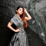 Saba Khan Instagram - A girl should be two things - Classy and Fabulous ⭐️ . . Styled by - @nottyaisha Mua - @makeupbykainatshaikh 📸 - @saifcreations . #sabakhan #bethebestversionofyou #loveyourself