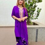 Saba Khan Instagram - Eid Mubarak 🌙 . . Mua - @makeupby_solanki Outfit- @karishma_art_gallerry . . #eidmubarak #mubarak #eid #eidulfitr