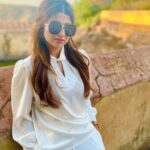 Saba Khan Instagram - There is always hope 🌸 . . . #sabakhan #life #happiness #love