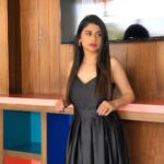 Saba Khan Instagram - Warning ⛔️- Pls dnt fall for me 🚨 . . . #sabakhan #live #love #happiness