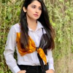 Saba Khan Instagram - I am going to make everything around me beautiful ❤️ . Outfit- @sallu_store_ . . . #sabakhan #beauty #lifequotes