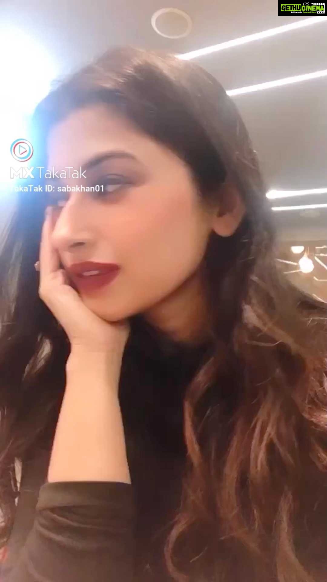 Saba Khan Instagram - Haye 😍ye ishq nahi asan 🥰 . . @mxtakatak . . #diltobacchahaiji #mxtakatakcreator