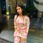 Saba Khan Instagram - The less you give a dam the happier you will be 😘 . . Outfit- @sallu_store_ . . #sabakhan #happiness