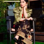 Saba Khan Instagram - Happy Diwali 🪔 . . Outfit - @niira_by_as . #sabakhan #diwali #happydiwali
