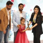 Saba Khan Instagram - It was absolutely pleasure to be the Chief Guest and to present Awards to 35 awardees in Jodhpur 94.3 MyFM Excellence Awards 2021. I am glad to meet lovely people of Jodhpur for the second time. And loved interacting the amazing team of MyFAM. . . Thank you for having me 😊 . . #jodhpur #award #awardshow #sabakhan #chiefguest