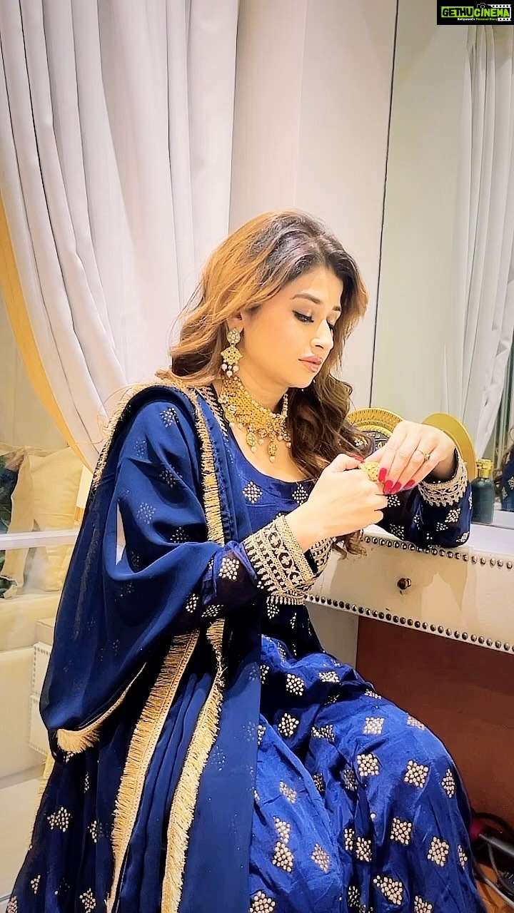Saba Khan Instagram - Ghodey Pe Sawaar🤪❤️ . . . #sabakhan
