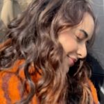 Sana Sayyad Instagram - Thankyou @ashviniyardi @colorstv for putting your faith in me. It’s been my dream to portray the character of a spy 🕵️ I’m feeling really grateful and excited to be a part of such a distinctive , quirky and mystifying concept. #spybahuonairsoon