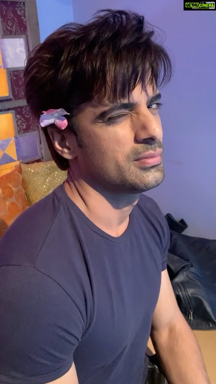 Sana Sayyad Instagram - Babs humare paida hi cute hue the π ... 10 points extra to dhruv for being so loving , understanding and supportive of sonam and her decisions ... #soruv π @mohitmalik1113 @starplus @rst