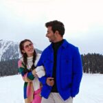 Sana Sayyad Instagram - Like I said the beginning of #sehan Need you honest review. Let us know in the comments section please… Sejal aur Yohan ki badhti nazdeekiyon se, phir ek baar ho rahi inki kahaani ki nayi shuruwaat ❤️ Dekhiye #SpyBahu, every Mon-Fri raat 9.30 baje, sirf #Colors par and anytime on @voot. @sehban_azim @sana_sayyad29