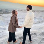 Sana Sayyad Instagram - Some bonds & smiles are truly forever 🌹… Happy 4 yrs to us Mrs Shergill #drikshit #divyadrishti #theoriginalshergills Special thanks to all fandoms for keeping us alive 😁❤️ . . . . . #sanasayyad #adhvikmahajan #sanvik