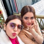 Sana Sayyad Instagram - Sanupie 💖💖💖 . . . #nehaadhvikmahajan #sanasayyad #turkey #istanbul🇹🇷 #vacation #diaries Kusadası
