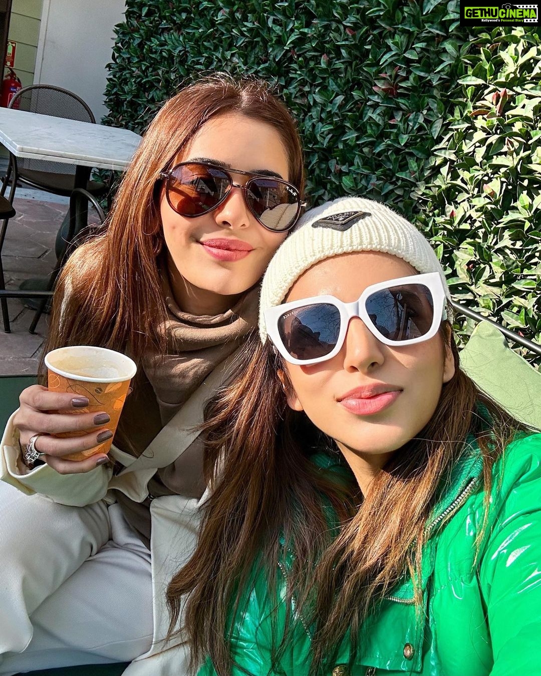 Sana Sayyad Instagram - Just Us Chilling Together ♥️♥️ . . . . . 👗:- @wanderlustbysahiba . #turkey🇹🇷 #istanbul #diaries #nehaadhvikmahajan #adhvikmahajan #sanasayyad #imaadshamsi İstanbul Turkey