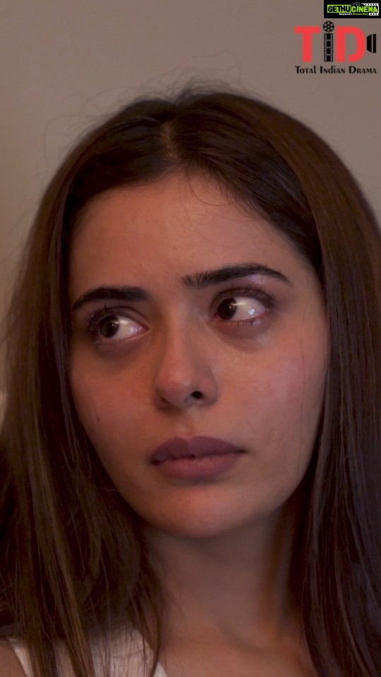 Sana Sayyad Instagram - All you need to have is an understanding partner in life ❤ . . . . . . . . . . #totalindiandrama #tid #sanasayyad #rrahulsudhir #emotional #internationalwomensday #housewife #womensday Mumbai, Maharashtra
