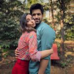 Sanaya Irani Instagram - Shot for something super cute with this mad one ❤️ Always a good time Sayaana!!! 👻🤗 Stay tuned :)