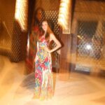 Sanaya Irani Instagram - Bluuuuurrrrryyyy @saakshakinni