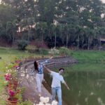 Sanaya Irani Instagram - Weekend well spent 😊😊.Good food, good vibes, nature and best company ever ❤️❤️, and that’s how it went @oleanderfarms. Thank you for a fabulous time 😃😃. @salttkarjat @commonhousekarjat