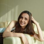 Sanaya Irani Instagram - Just a lazy kinda Sunday 😊😊. Clicked by @ravii_dixit
