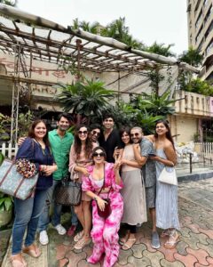Sanaya Irani Instagram - Celebrating one of my fav humans ❤️❤️😘😘.