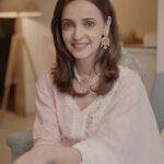 Sanaya Irani Instagram - Eid Mubarak 🌙. Love, happiness and prosperity to all.