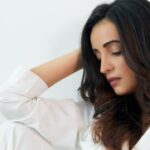 Sanaya Irani Instagram - Picking the good profile… 😉 Clicked by @ayushdas Make up @malcolm_m_fernandes Hair @shab_qureshi786 Stylist @nakhrevakhre