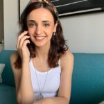 Sanaya Irani Instagram - Happy days and its #HappyNewPrices by @netflix_in are here! Now watch Netflix on any device at ₹199 and on your phone for just ₹149! #Collaboration