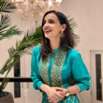 Sanaya Irani Instagram - In picture 1 I was told by @hegdeg to look at the stars ⭐️ that are shining bright for me. Picture 2 is basically my reaction to me standing indoor 😂😂.