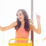 Sanaya Irani Instagram - When being negative seems like something positive… dance is a must. Guess the song I’m dancing too 😊. Clicked by @ayushdas Make up @malcolm_m_fernandes Hair @shab_qureshi786 Stylist @nakhrevakhre
