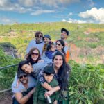 Sanaya Irani Instagram - Happy Sunday 😃😃🤗🤗.