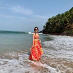 Sanaya Irani Instagram - Sometimes in the waves 🌊 of change we find our true direction. #sundayvibes 📸 @itsmohitsehgal