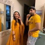 Sanaya Irani Instagram - Just a couple of mad hatters. Happy 40th my beautiful friend. I love that we had to take last minute fake candids so I would have a pic to post on your bday, but I guess that just means we r so busy having a good time that pictures just take a back seat. Here’s wishing you a lifetime of happiness, peace of mind, success in whatever you choose, better communication skills and fewer mood swings on your special day. 🍻 to capturing many many more mental(pun intended)pictures . Have a wonderful day you beautiful soul may you always be surrounded by mountains ⛰ and one day build your dream on top of it. Love you forever @iakshaydogra because you are #friendslikefamily ❤️❤️.