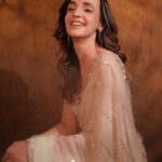 Sanaya Irani Instagram - Clicked by @ravii_dixit Hair @shab_qureshi786 wearing @houseofneetalulla and @allthatglitters.jewellery. Jewellery X @theboltpr Styled by- @ananyaarora2013