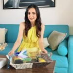Sanaya Irani Instagram - While I intend on celebrating this Valentine’s with the love of my life, I also want to thank you all for being my #EverydayHoney and ensuring that I am loved, supported and made feel special not just today, but EVERYDAY! Also, a huge thanks to @daburhoneyofficial for sending this sweet hamper and giving me a chance to count my blessings! Sending a Dabur honey squeezy hug to you all!