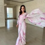 Sanaya Irani Instagram - The struggle is real 🙄🙄.