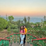 Sanaya Irani Instagram - 7 years hitched ❤️❤️. Happy 7 to us. ❤️❤️🧿🧿