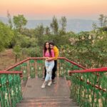 Sanaya Irani Instagram - 7 years hitched ❤️❤️. Happy 7 to us. ❤️❤️🧿🧿