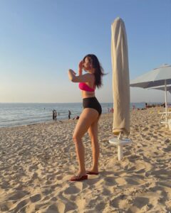 Sanaya Pithawalla Instagram - Jus beachin it 🏖️