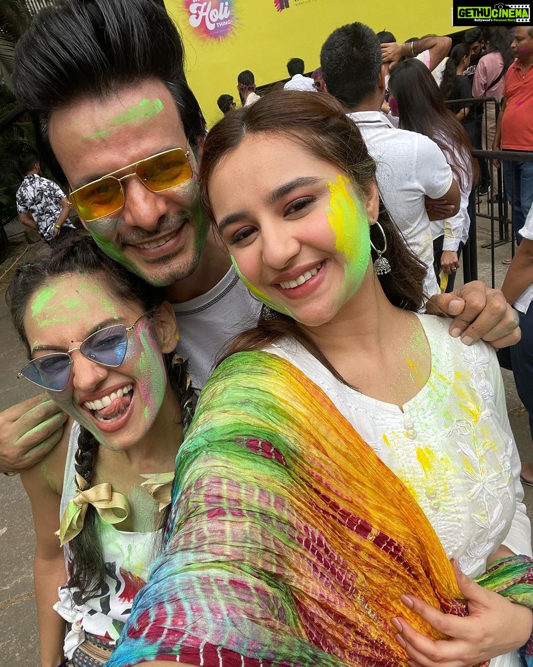 Sanaya Pithawalla Instagram - Bura na Mano holi hain ๐๐๐งก๐๐