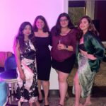Sanaya Pithawalla Instagram - Thanks to each and everyone for making it for our event last night ♥️ Love you guys 🥰 Another bangin event with @palak.purswani @devashishofficial9 done right @narathaiindia 😁 Nara Thai Colaba